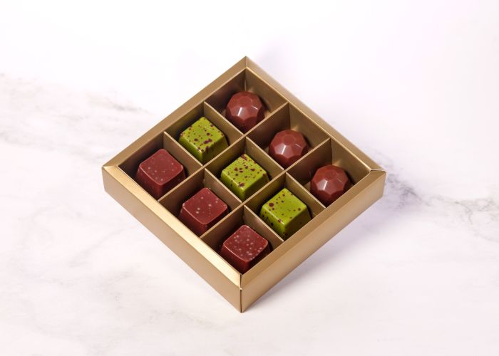 Fyldte Chokolader- 9 stk æske (Økologisk) Æ3 